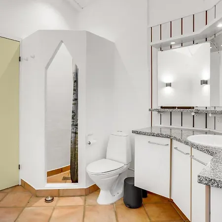 Awesome In With Kitchen Hébergement de vacances *